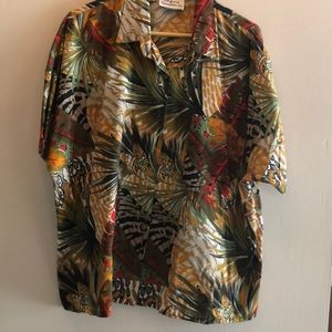 California Connection Shortsleeved Women’s Blouse